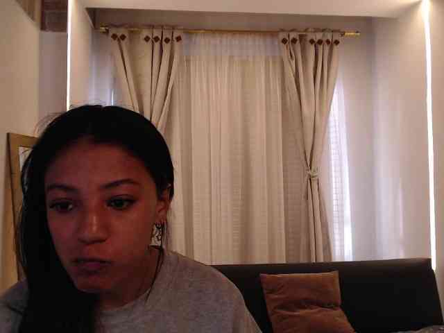 Scarleet-miaa webcam