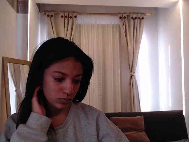 Scarleet-miaa webcam