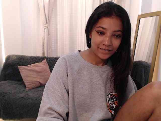 Scarleet-miaa webcam