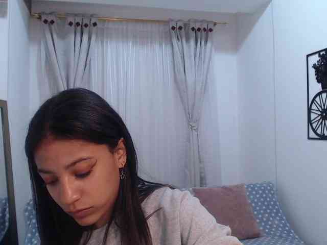 Scarleet-miaa webcam