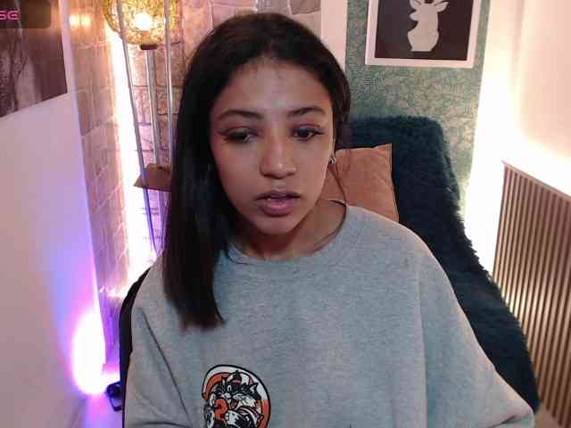 Scarleet-miaa webcam
