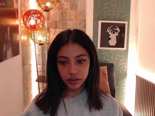 Scarleet-miaa webcam