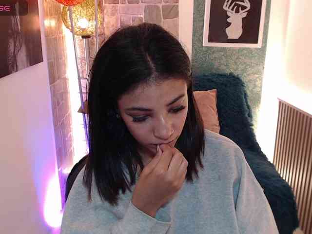 Scarleet-miaa webcam