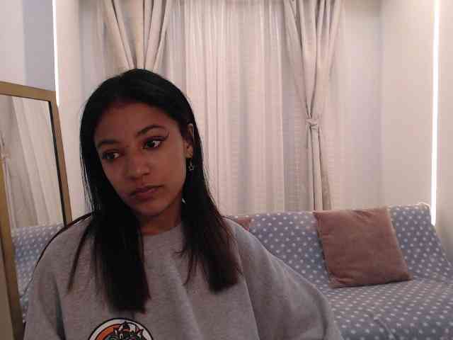 Scarleet-miaa webcam