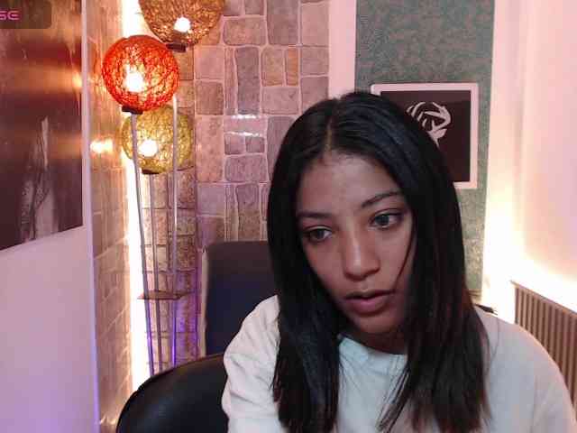 Scarleet-miaa webcam