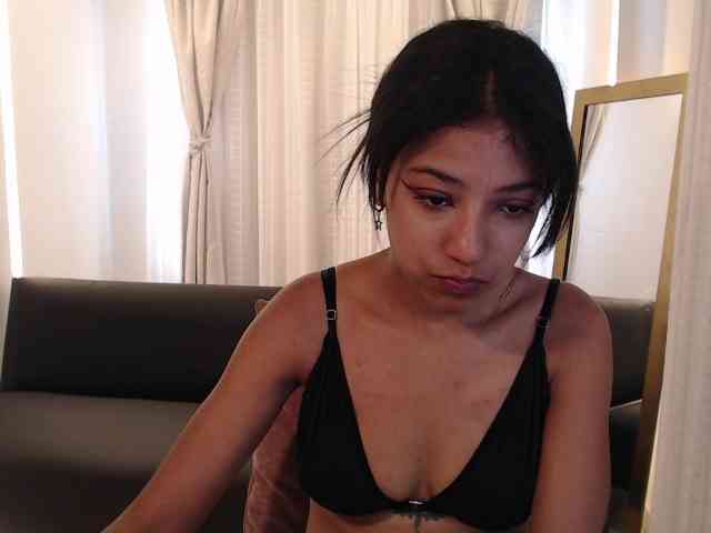 Scarleet-miaa webcam