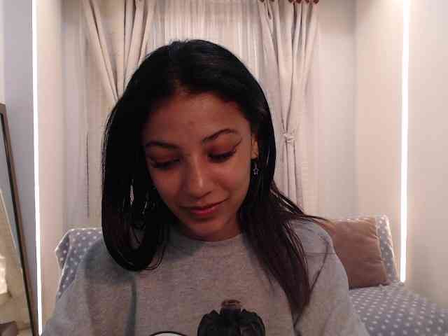 Scarleet-miaa webcam