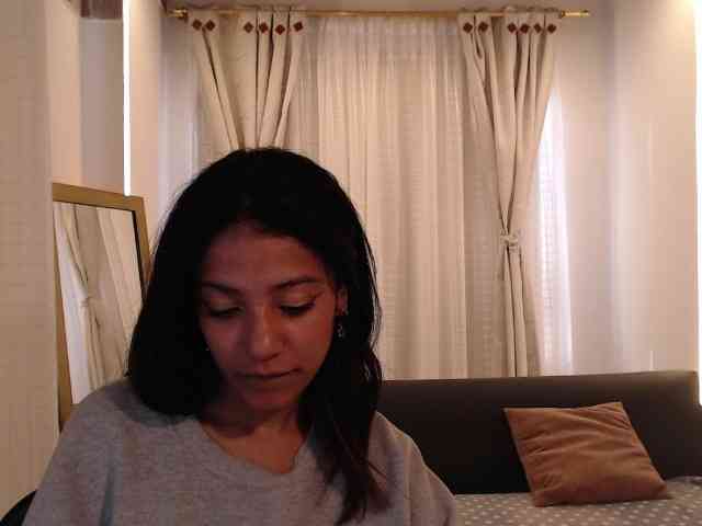 Scarleet-miaa webcam