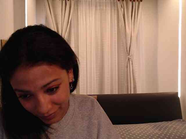 Scarleet-miaa webcam