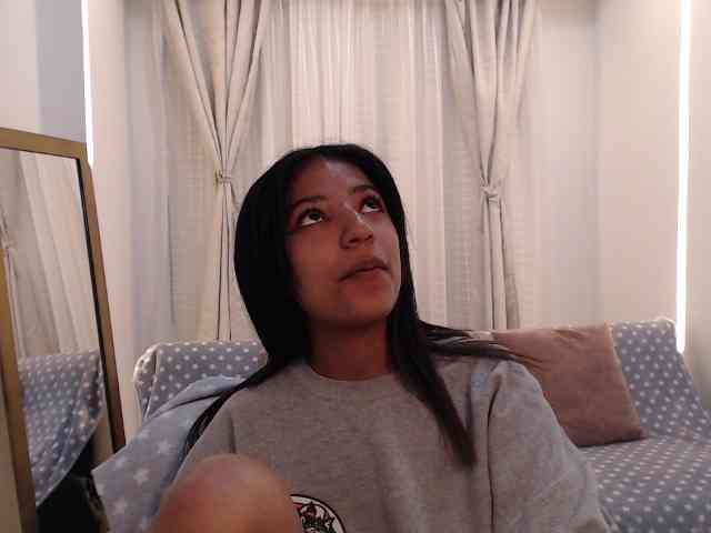 Scarleet-miaa webcam