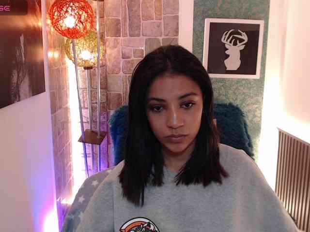 Scarleet-miaa webcam