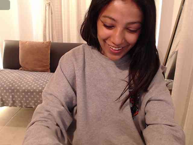 Scarleet-miaa webcam