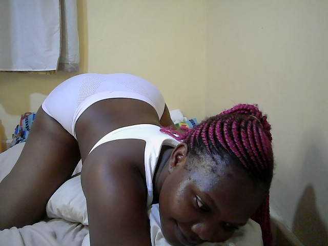 Sweet-Tiffany live cam on BongaCams