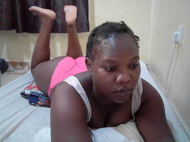 Sweet-Tiffany live cam on BongaCams