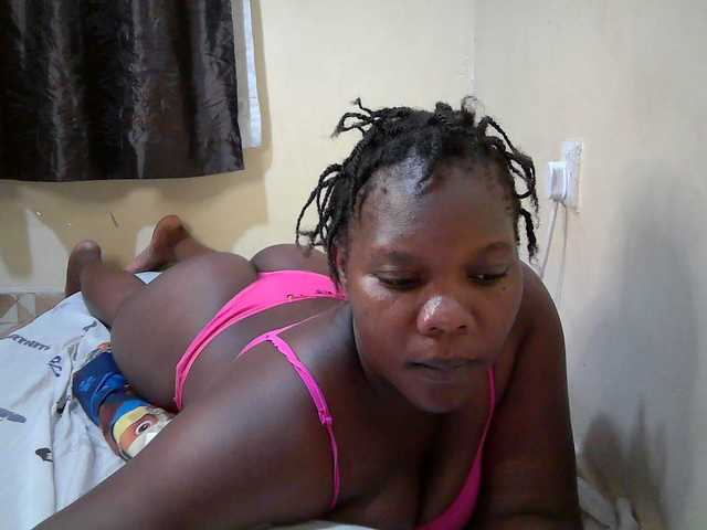 Sweet-Tiffany live cam on BongaCams