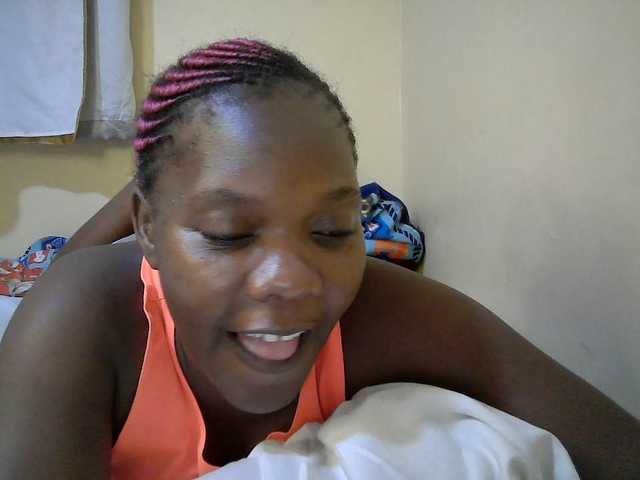 Sweet-Tiffany live cam on BongaCams