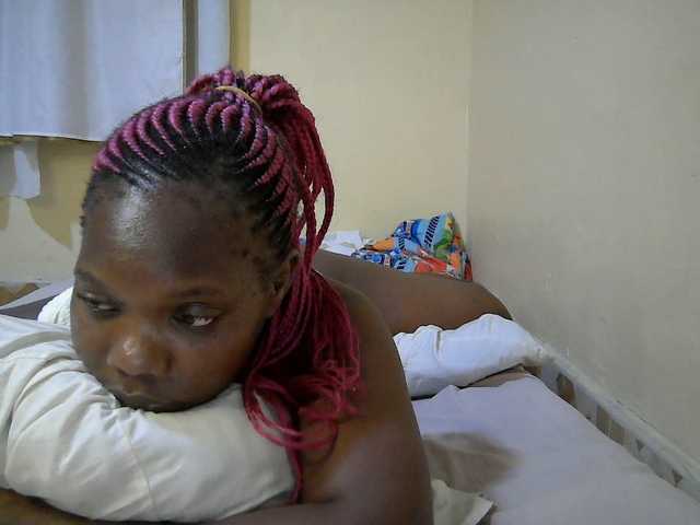 Sweet-Tiffany live cam on BongaCams