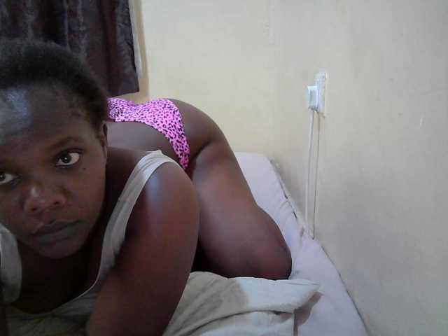 Sweet-Tiffany webcam bongacams model stream image