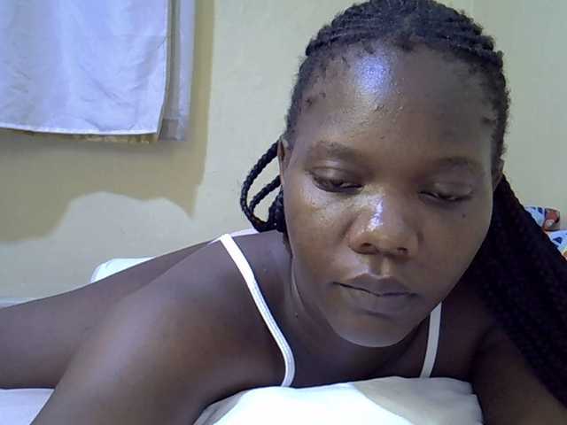 Sweet-Tiffany's BongaCams show and profile