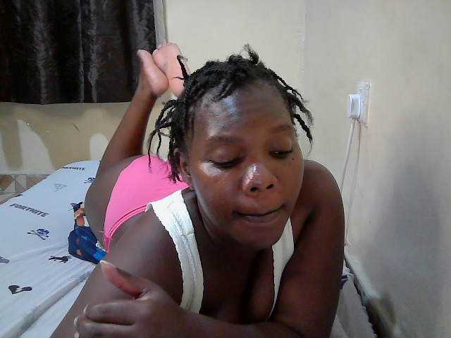 Sweet-Tiffany live cam on BongaCams