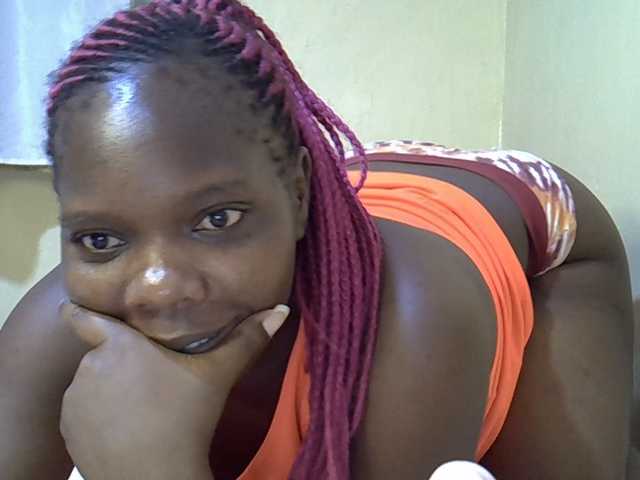 Sweet-Tiffany live cam on BongaCams