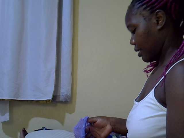 Sweet-Tiffany live cam on BongaCams