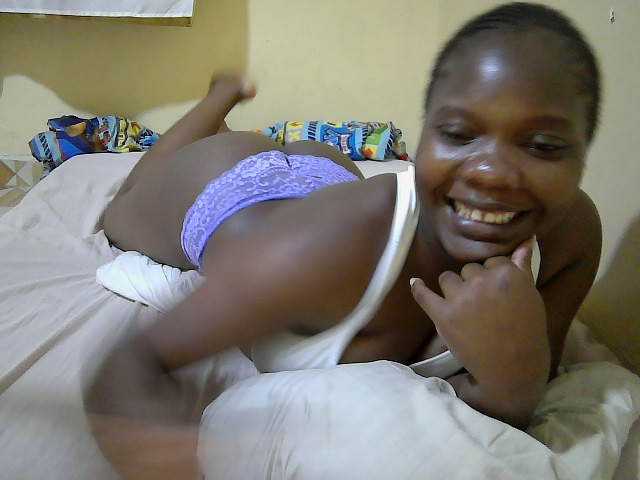 Sweet-Tiffany live cam on BongaCams
