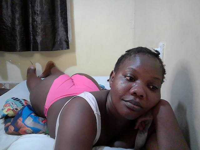Sweet-Tiffany live cam on BongaCams