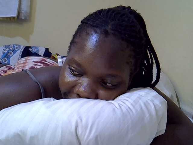 Sweet-Tiffany's BongaCams show and profile