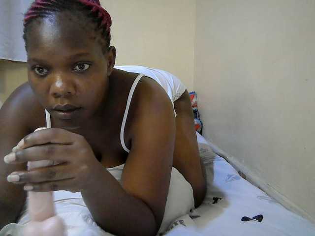 Sweet-Tiffany live cam on BongaCams