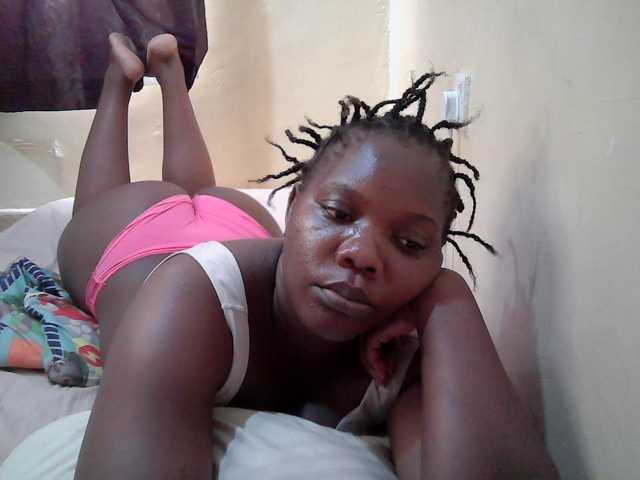 Sweet-Tiffany live cam on BongaCams