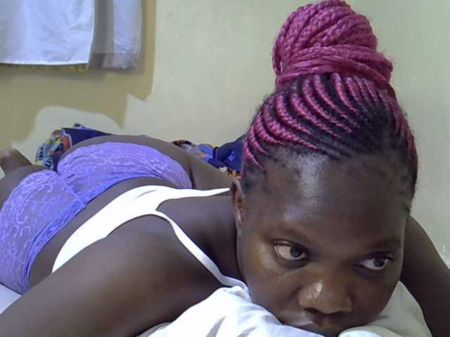 Sweet-Tiffany live cam on BongaCams