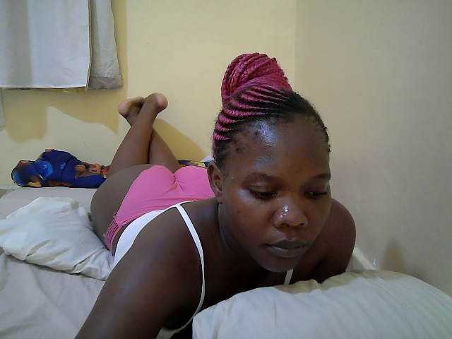 Sweet-Tiffany live cam on BongaCams