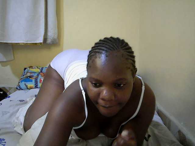 Sweet-Tiffany live cam on BongaCams