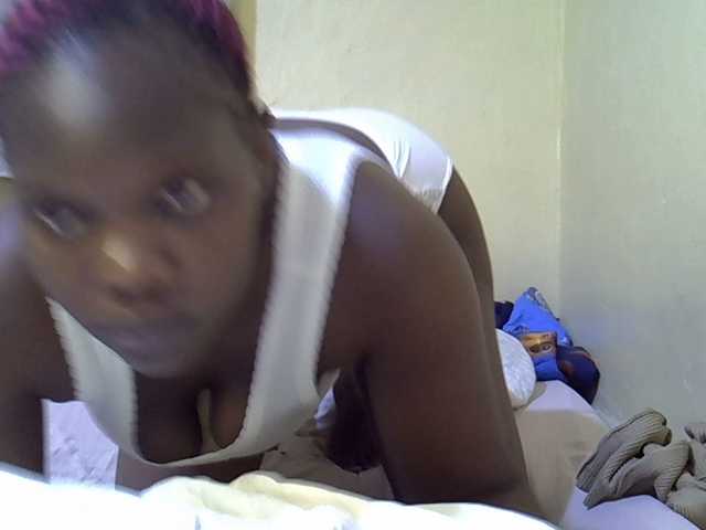 Sweet-Tiffany live cam on BongaCams