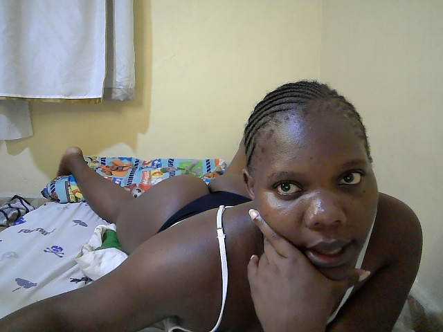 Sweet-Tiffany live cam on BongaCams