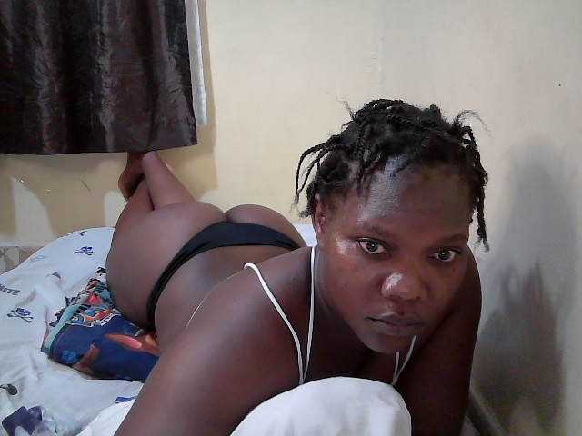 Sweet-Tiffany live cam on BongaCams
