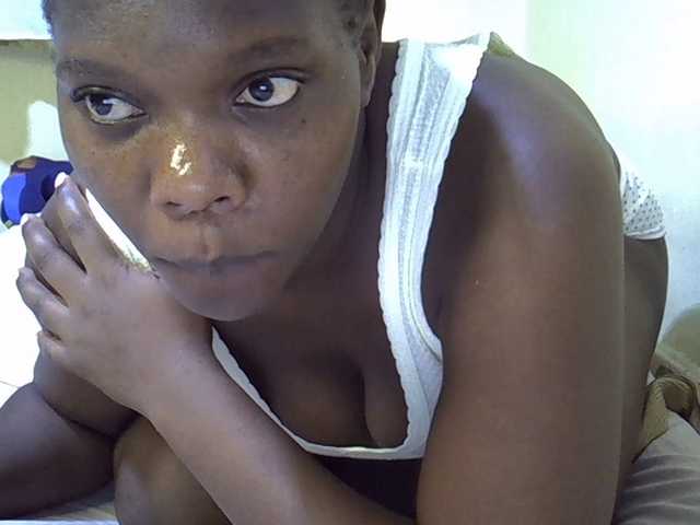 Sweet-Tiffany live cam on BongaCams