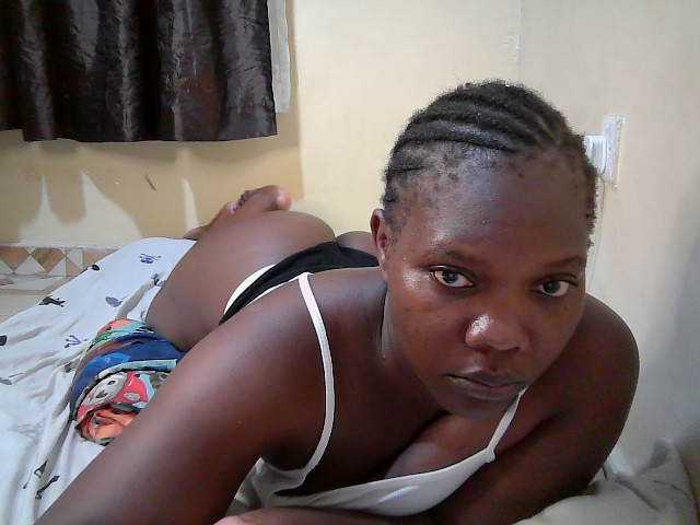 Sweet-Tiffany live cam on BongaCams