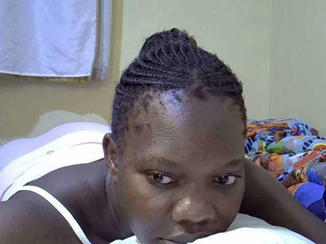 Sweet-Tiffany's BongaCams show and profile