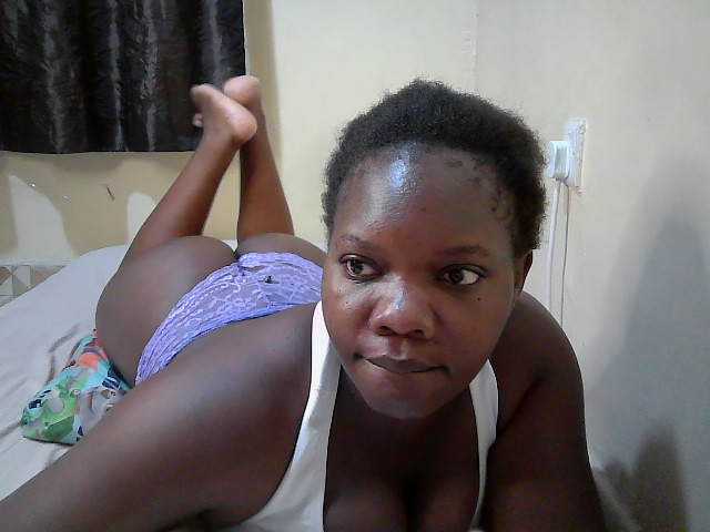 Sweet-Tiffany live cam on BongaCams