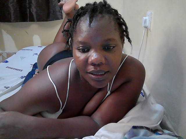 Sweet-Tiffany live cam on BongaCams
