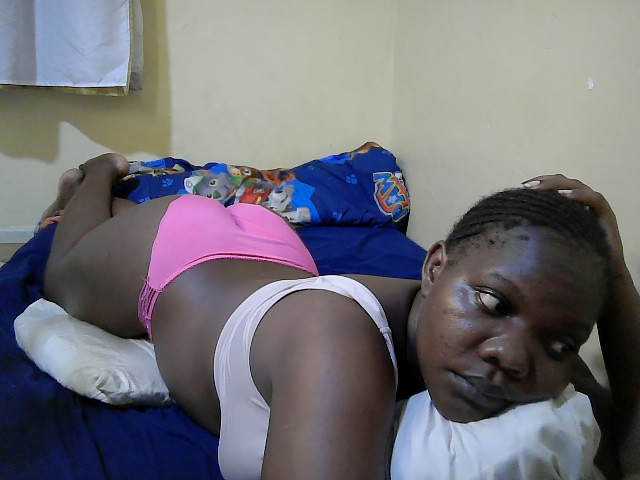 Sweet-Tiffany live webcam show