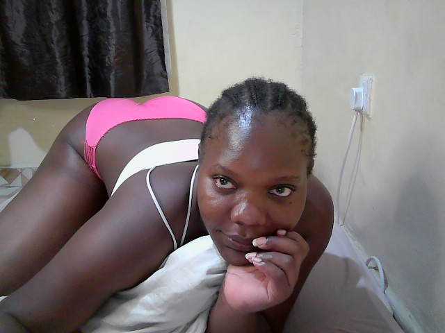 Sweet-Tiffany live cam on BongaCams