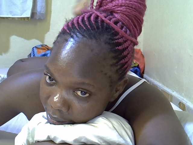 Sweet-Tiffany webcam