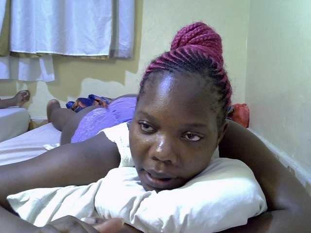 Sweet-Tiffany live cam on BongaCams