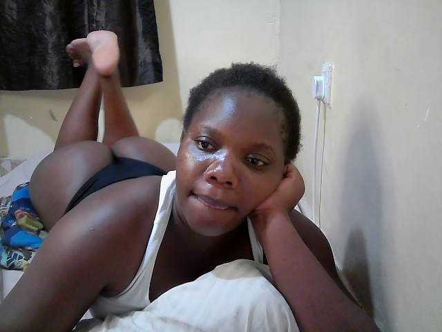 Sweet-Tiffany, en vivo ahora en BongaCams