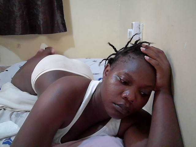 Sweet-Tiffany live cam on BongaCams