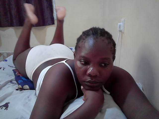 Sweet-Tiffany live cam on BongaCams