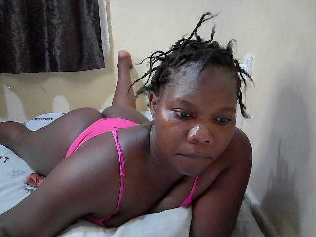 Sweet-Tiffany live cam on BongaCams